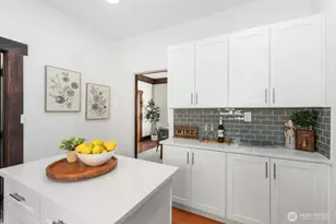 1043 S Cloverdale St, Seattle, WA 98108 - Photo 16