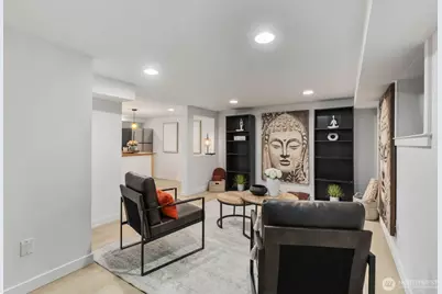 1043 S Cloverdale Street, Seattle, WA 98108 - Photo 36