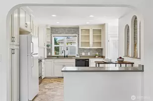 943 NW 97th St, Seattle, WA 98117 - Photo 22