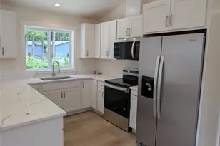 8672 Bell Ct, Maple Falls, WA 98266 - Photo 6