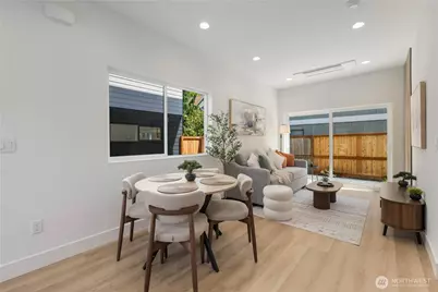 726 N 89th Street #B, Seattle, WA 98103 - Photo 8