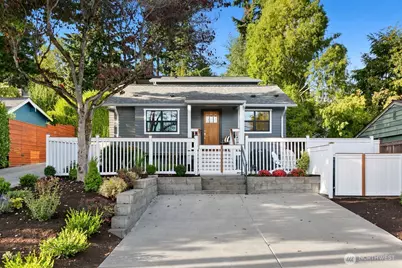 346 10th Avenue, Kirkland, WA 98033 - Photo 1