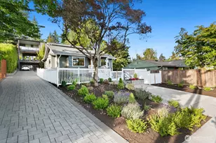 346 10th Ave, Kirkland, WA 98033 - Photo 2