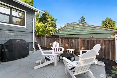 346 10th Avenue, Kirkland, WA 98033 - Photo 24