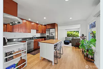 2638 SW 106th Street, Seattle, WA 98146 - Photo 8