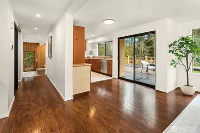 22223 NE 82nd Place, Redmond, WA 98053 - Photo 12