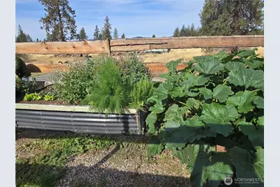 4297 Bissell Road, Hunters, WA 99137 - Photo 24