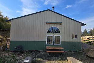 4297 Bissell Rd, Hunters, WA 99137 - Photo 22