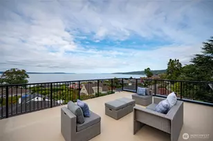 2410 NW Neptune Pl, Seattle, WA 98117 - Photo 30