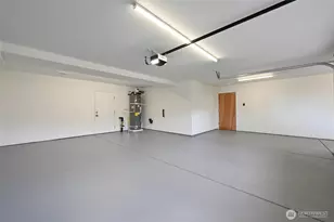 2410 NW Neptune Pl, Seattle, WA 98117 - Photo 36