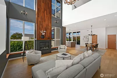 2410 NW Neptune Place, Seattle, WA 98117 - Photo 2