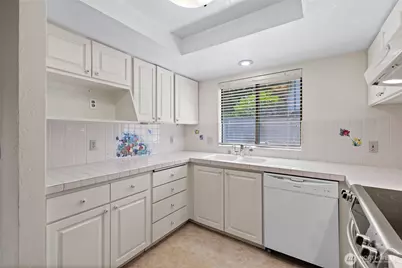 26312 Woodland Way S, Kent, WA 98030 - Photo 12