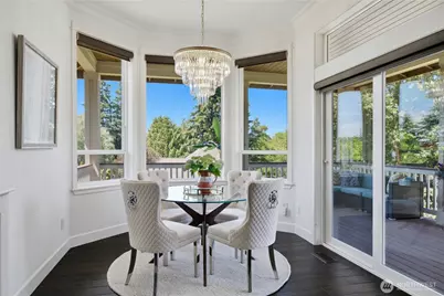 11022 SE 61st Place, Bellevue, WA 98006 - Photo 12