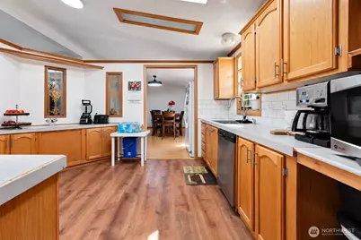 720 190th Street E, Spanaway, WA 98387 - Photo 8