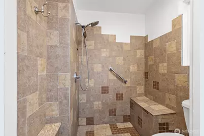 16455 Agate Point Road NE, Bainbridge Island, WA 98110 - Photo 18