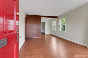 510 S 58th St, Tacoma, WA 98408 - Photo 4
