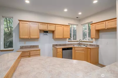 5115 46th Street Ct E, University Place, WA 98466 - Photo 6