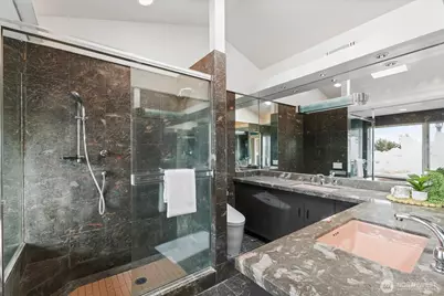 209 Bayside Road, Bellingham, WA 98225 - Photo 20