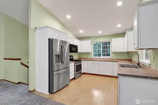 388 Sudden Valley Dr, Bellingham, WA 98229 - Photo 4