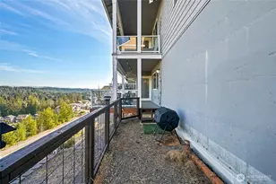 10908 177th Ave Ct E, Bonney Lake, WA 98391 - Photo 34