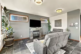 10908 177th Ave Ct E, Bonney Lake, WA 98391 - Photo 10