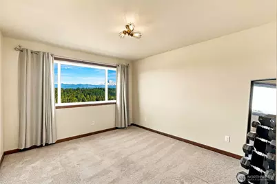 10908 177th Avenue Ct E, Bonney Lake, WA 98391 - Photo 26