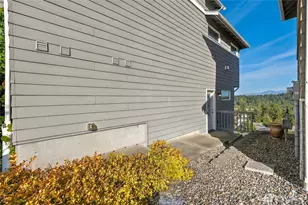 10908 177th Ave Ct E, Bonney Lake, WA 98391 - Photo 36