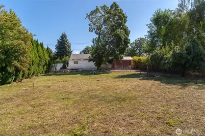 64 N James Avenue, East Wenatchee, WA 98802 - Photo 16