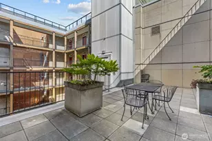66 Bell St, Seattle, WA 98121 - Photo 24