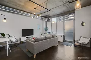 66 Bell St, Seattle, WA 98121 - Photo 2