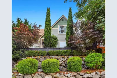 43 W Etruria, Seattle, WA 98119 - Photo 2