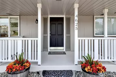 4625 92nd Street NE, Marysville, WA 98270 - Photo 2