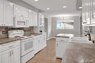 4625 92nd St NE, Marysville, WA 98270 - Photo 16
