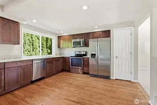 2223 235th Pl SE, Bothell, WA 98021 - Photo 6