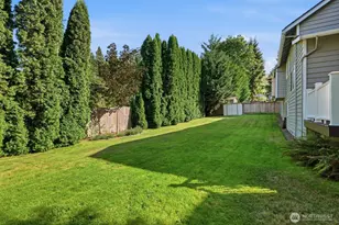 2223 235th Pl SE, Bothell, WA 98021 - Photo 18