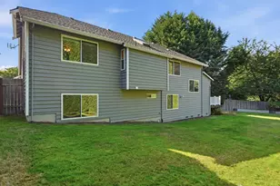 2223 235th Pl SE, Bothell, WA 98021 - Photo 22