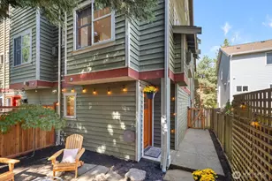 741 N 94th St, Seattle, WA 98103 - Photo 16