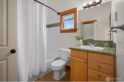 741 N 94th Street #C, Seattle, WA 98103 - Photo 14