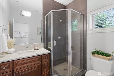 23420 SE 21st Court, Sammamish, WA 98075 - Photo 18