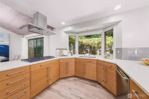 8337 E Mercer Way, Mercer Island, WA 98040 - Photo 8