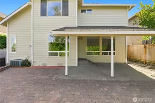 24312 Main Dr, Sammamish, WA 98074 - Photo 38