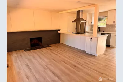 4003 140th Avenue SE, Bellevue, WA 98006 - Photo 2