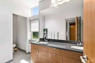 310 21st Ave, Seattle, WA 98122 - Photo 10