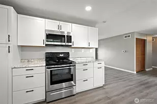 217 N 63rd Ave, Yakima, WA 98908 - Photo 8