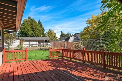 24924 35th Avenue S, Kent, WA 98032 - Photo 14