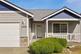 10906 183rd Ave, Bonney Lake, WA 98391 - Photo 2