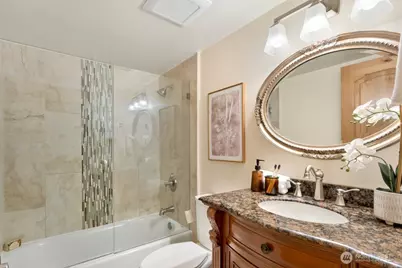 14633 NE 40th Street #K8, Bellevue, WA 98007 - Photo 16
