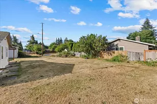 9304 55th Ave NE, Marysville, WA 98270 - Photo 30
