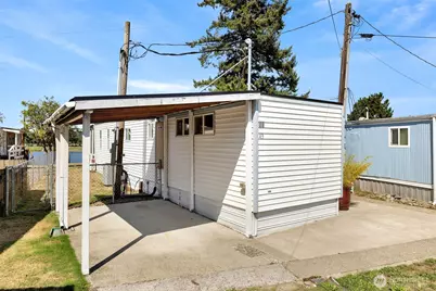 296 Island Aire Drive #43, Woodland, WA 98674 - Photo 4