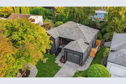 4331 NE 57th Street, Seattle, WA 98105 - Photo 30